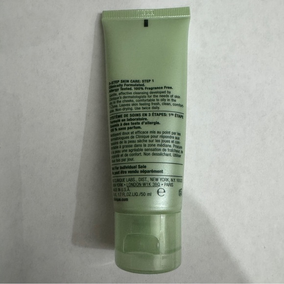 Clinique Liquid Facial Soap Mild 1.7 OZ - Picture 2 of 3